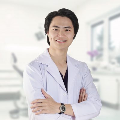 Bác sĩ Lê nho Chuyên