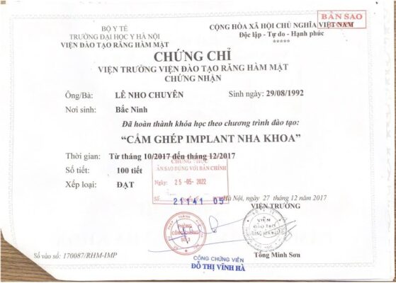 Chứng chỉ đào tạo về "cắm ghép implant nha khoa" do đại học y Hà Nội cấp số 170087/RHM-IMP