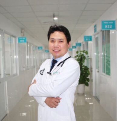 Bác sĩ Phan Vĩnh THành nha khoa