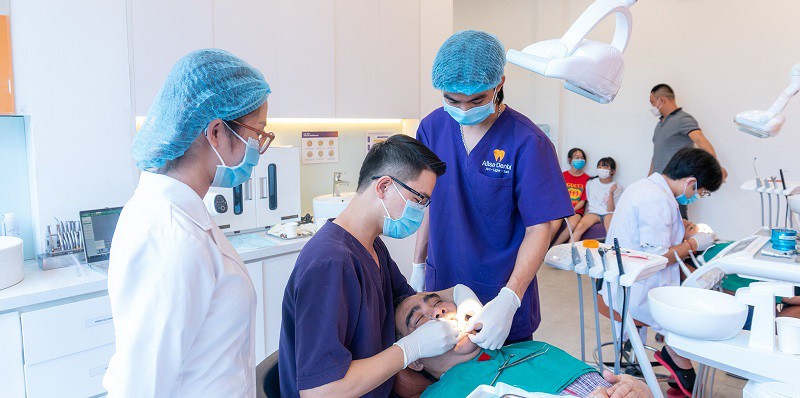 trồng răng Implant tại alisa