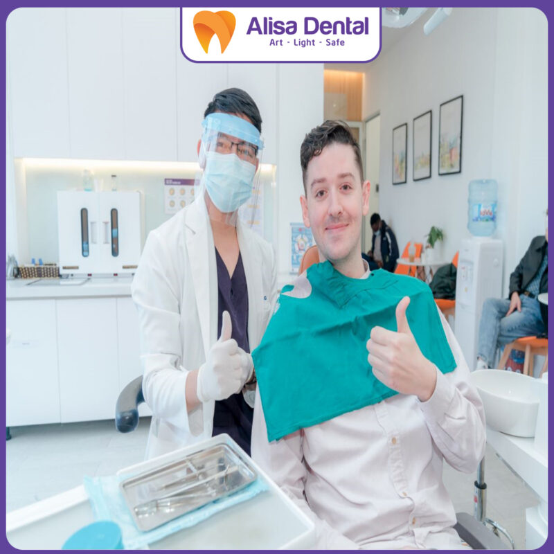 trồng răng Implant mini