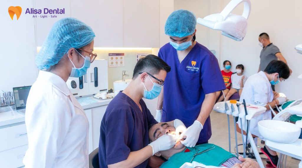 Nhổ răng khôn bao lâu thì lành