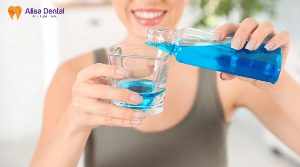 Viêm lợi trùm răng khôn