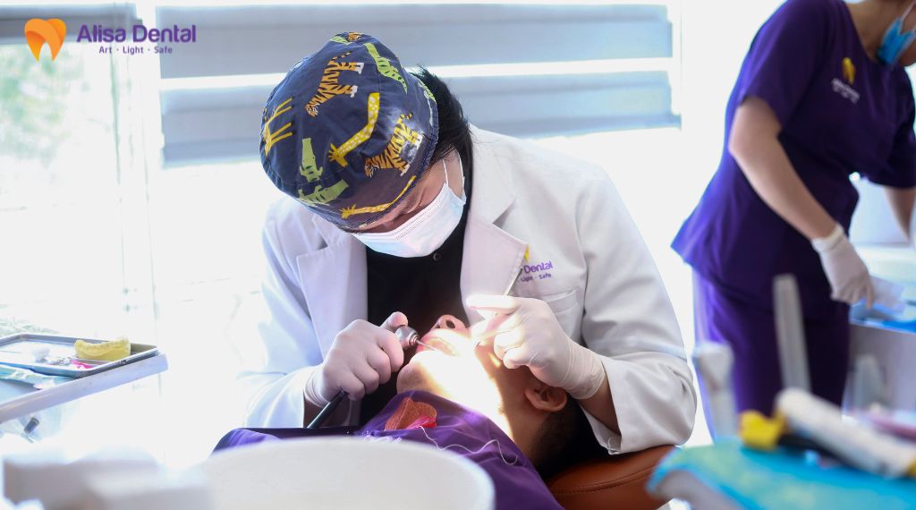 dental implant cost Hanoi