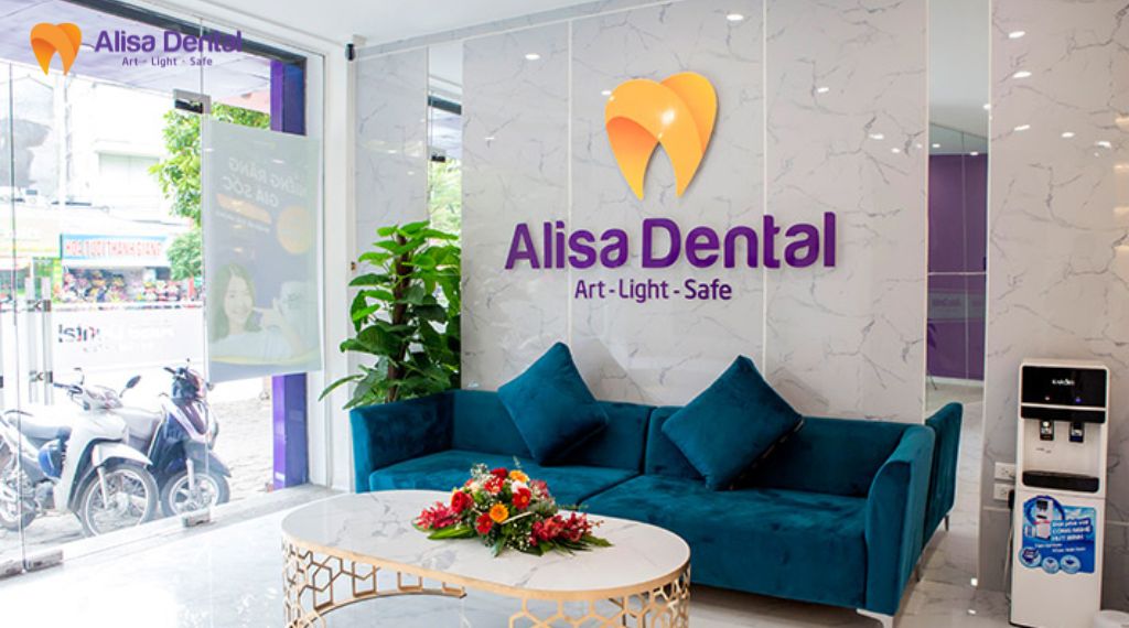 dentist near Hoan Kiem Lake