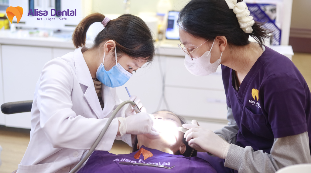 implant-tuc-thi-la-gi