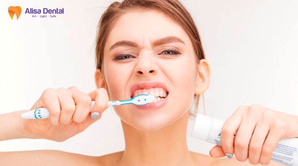 Nha chu và bệnh tim mạch liên quan thế nào